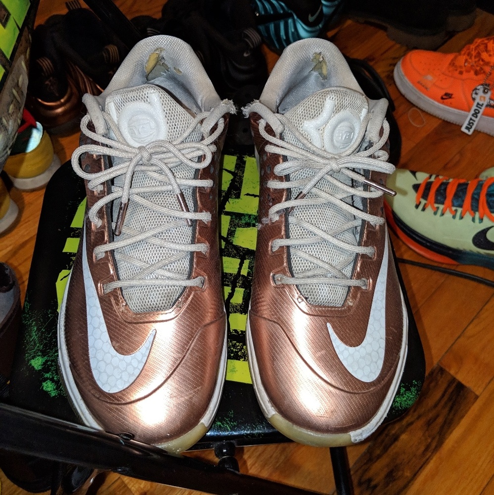 KD sneaker